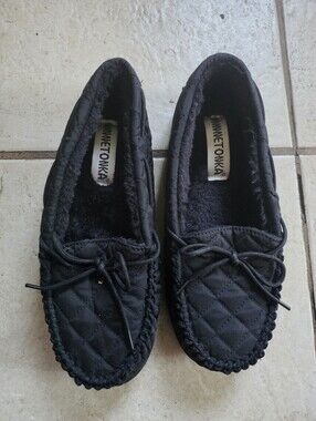 Minnetonka Black Quilted Moccasin Slippers